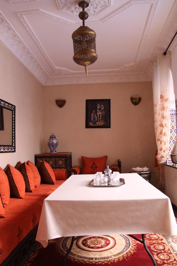 Riad La Porte Des 5 Jardins Marrakesch Exterior foto
